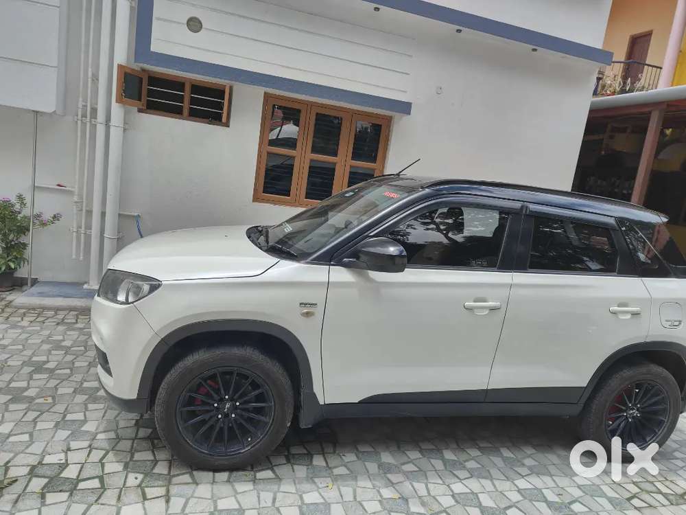 Maruti Suzuki Vitara Brezza 2016 Diesel 124000 Km Driven