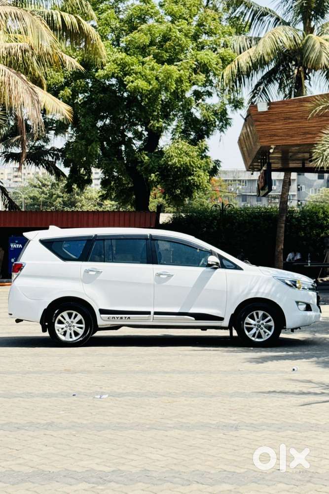 Toyota Innova Crysta G 8 Str, 2017, Diesel