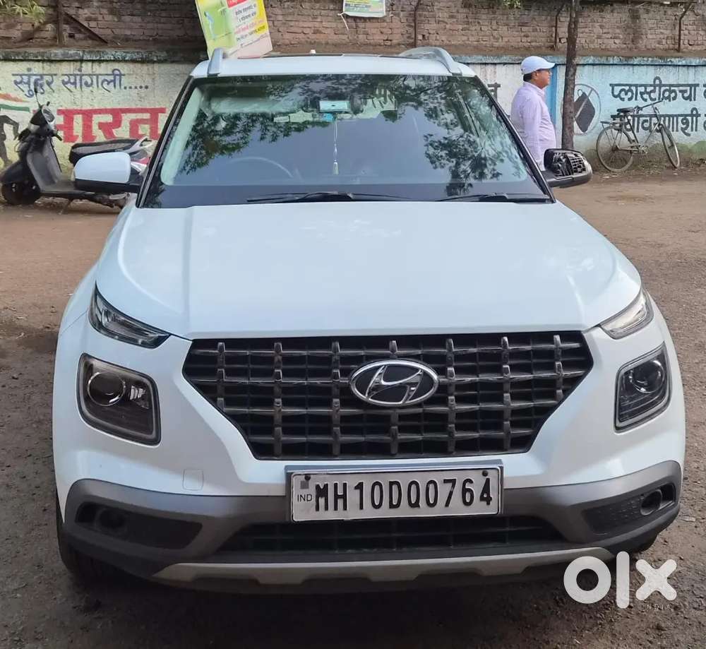 Hyundai Venue Diesel 2021