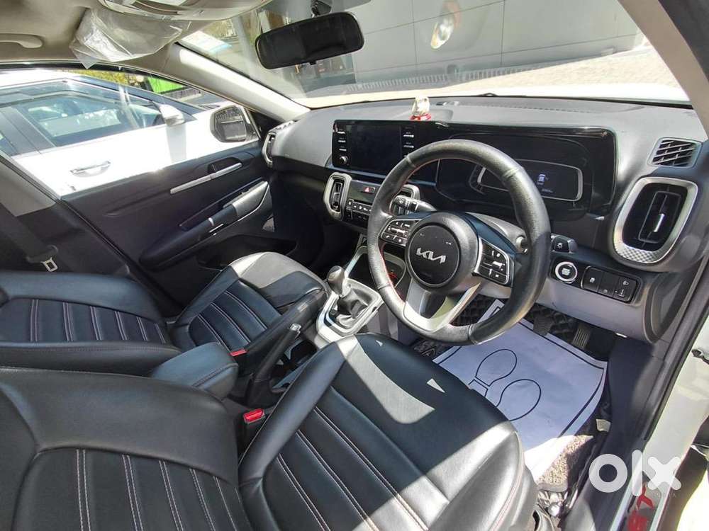 Kia Sonet 2 Petrol Good Condition