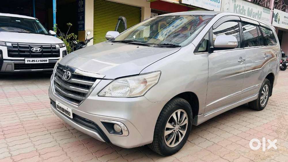 Toyota Innova 2.5 Z Diesel 7 Seater Bs Iv, 2016, Diesel