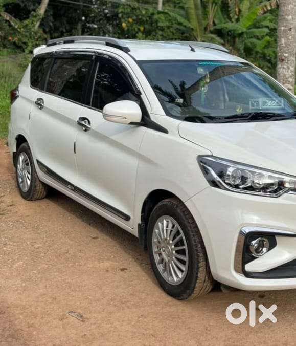 Maruti Suzuki Ertiga Vxi Shvs, 2023, Petrol