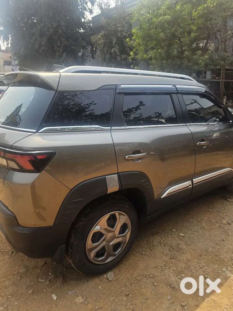 Maruti Suzuki Vitara Brezza 2024 Petrol 13400 Km Driven
