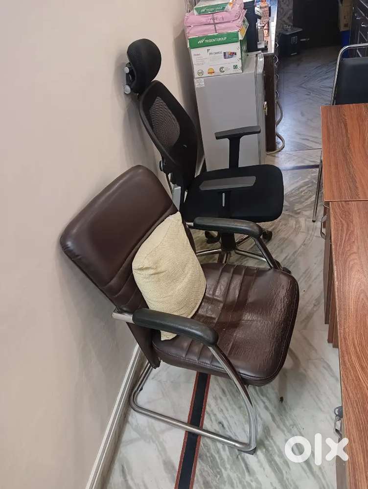 Office furniture - Other Household Items in undefined, - 1842995723