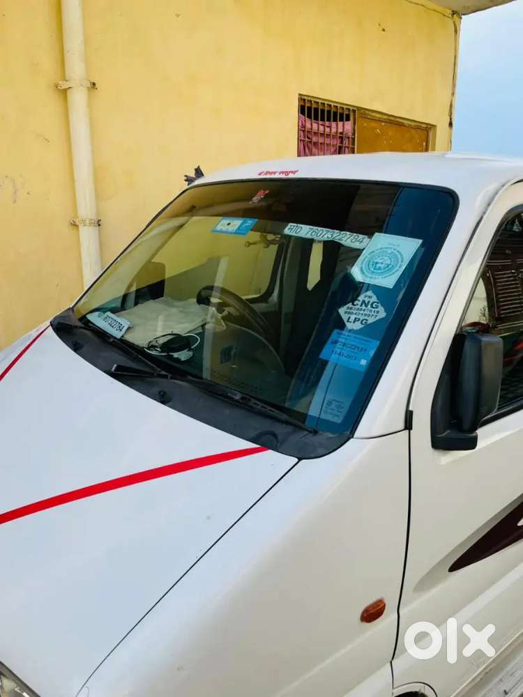 Maruti Suzuki Eeco Smiles 2013