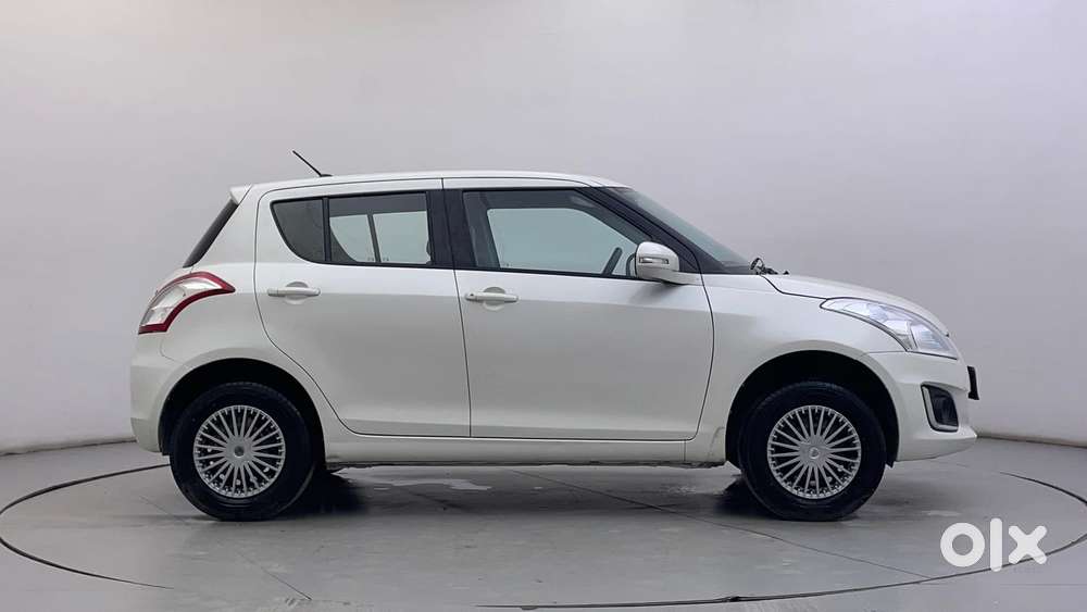 Maruti Suzuki Swift Vvt Vxi, 2016, Petrol