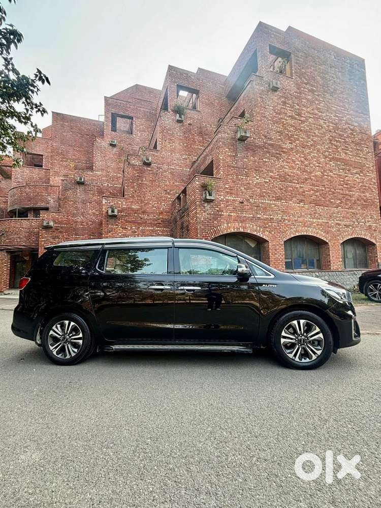 Kia Carnival Limousine, 2023, Diesel