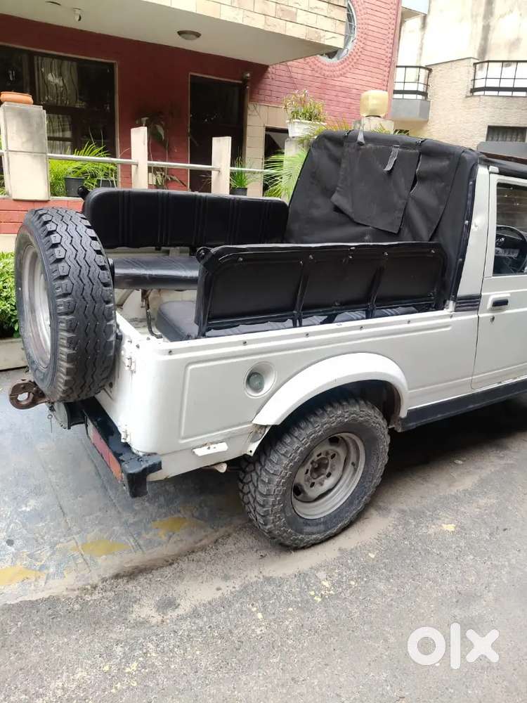 Maruti Suzuki Gypsy 2013