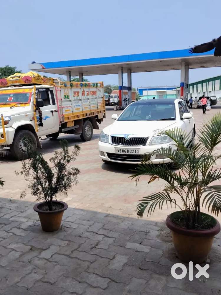 Skoda Laura 1.8 Petrol 2010