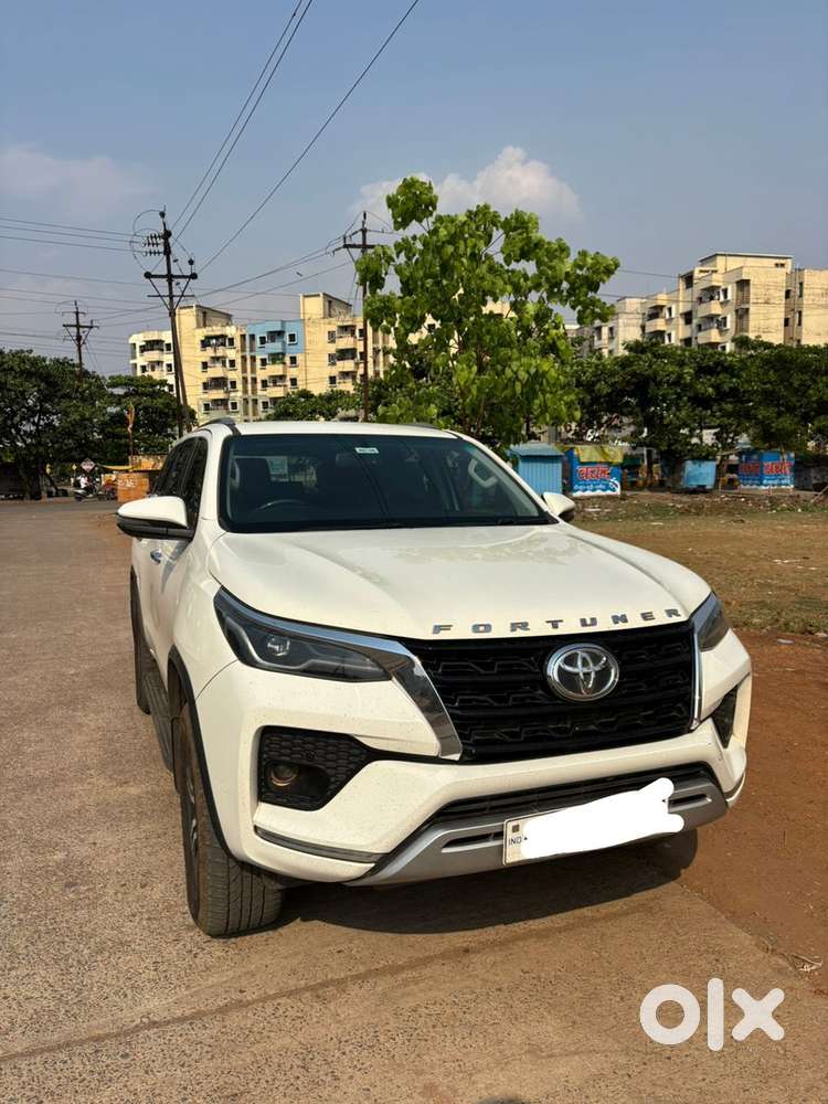 Toyota Fortuner 2022 Diesel Well Maintained