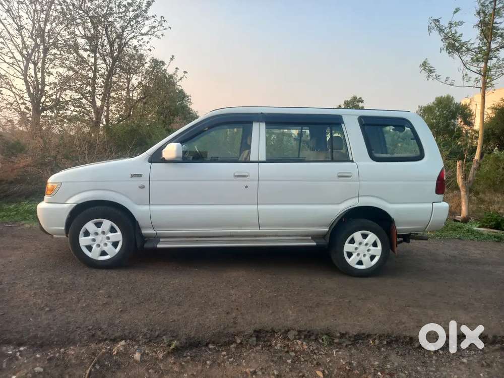 Chevrolet Tavera Neo 2017