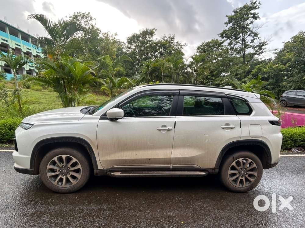 Owner Selling- 2023 Maruti Suzuki Grand Vitara Alpha