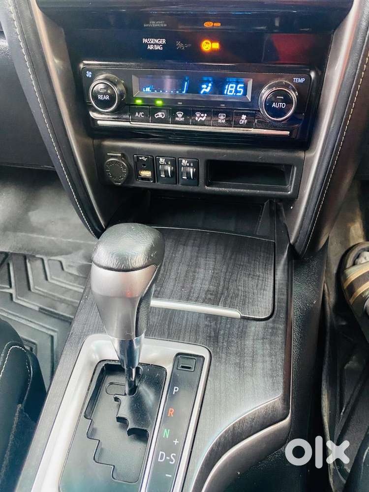 Toyota Fortuner [2021-ongoing] 2.8 2wd Diesel At, 2021, Diesel