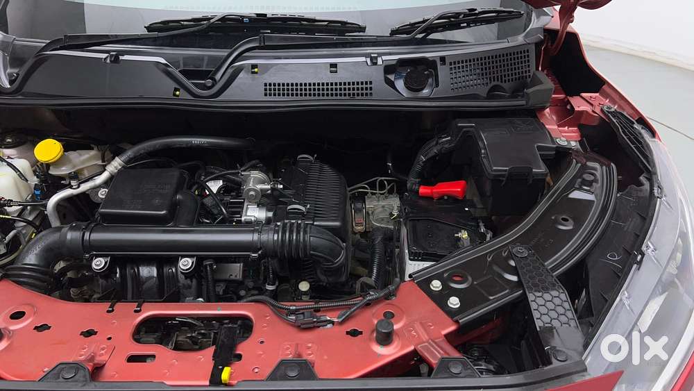 Nissan Magnite 1.0 Xv, 2024, Petrol
