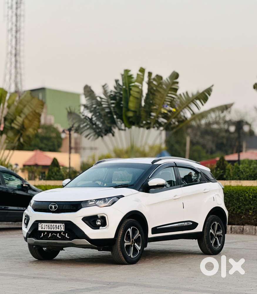 Tata Nexon Xz Plus (hs), 2023, Diesel
