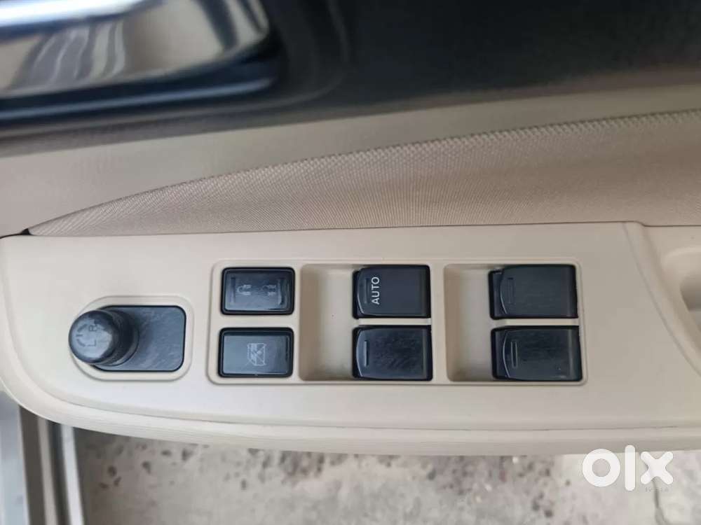 Maruti Suzuki Dzire 1.2 Vxi, 2019, Petrol