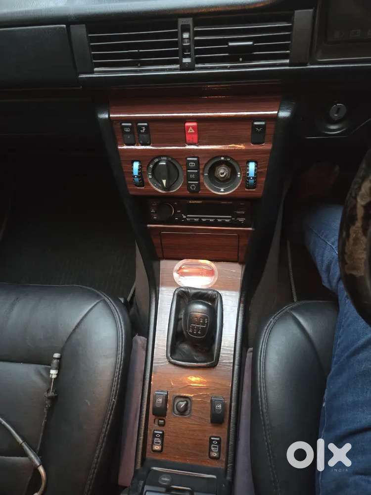 Mercedes Benz W124 E220