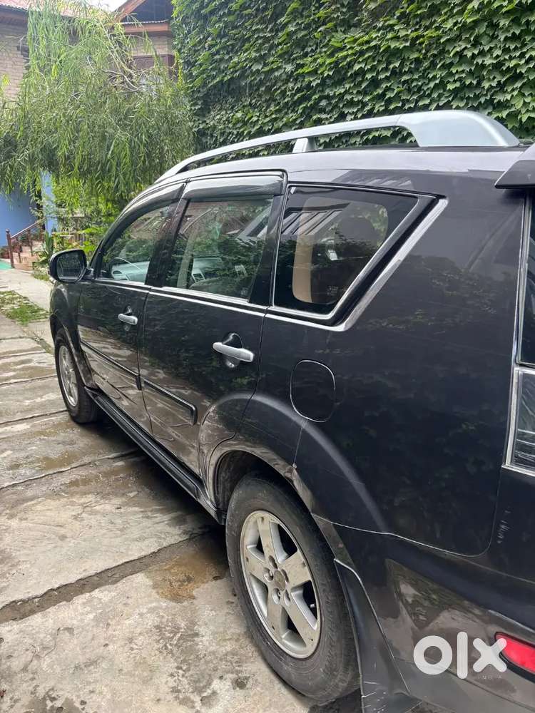 Mitsubishi Outlander 2007-2013 Petrol