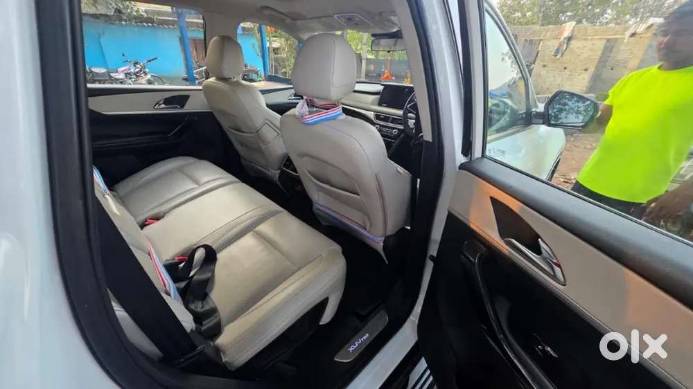Mahindra Xuv700 2022 Petrol 41000 Km Driven