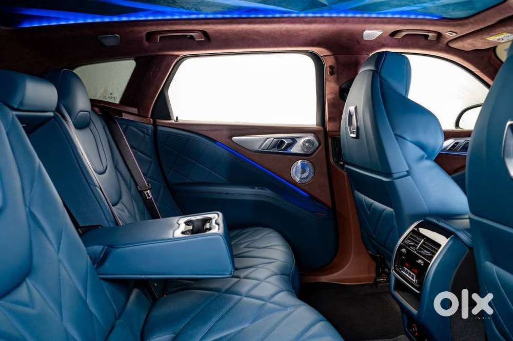 Bmw Xm Plug-in Hybrid, 2023, Electric