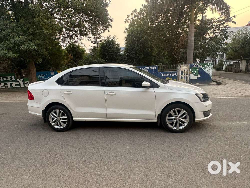 Skoda Rapid 1.5 Tdi Style/1.5 At Style, 2018, Diesel