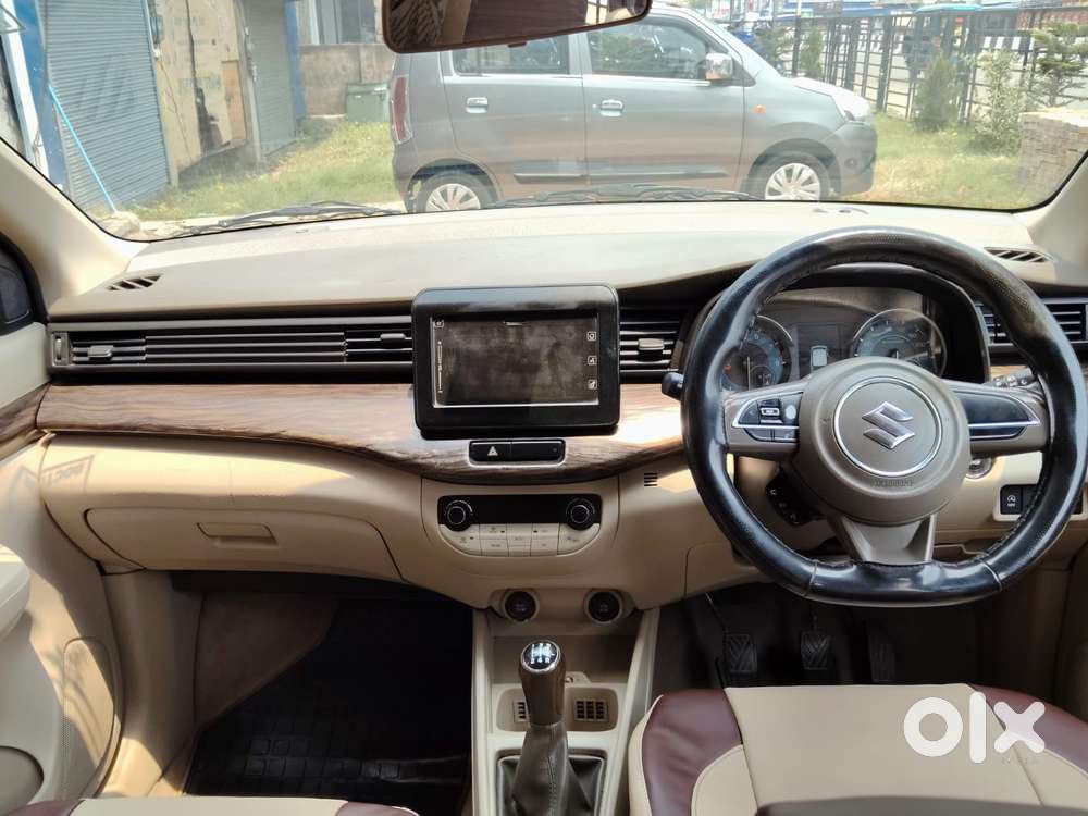 Maruti Suzuki Ertiga Zxi Shvs, 2020, Petrol