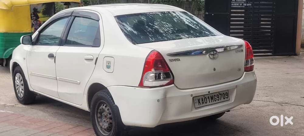 Toyota Etios 1.5 G, 2011, Petrol