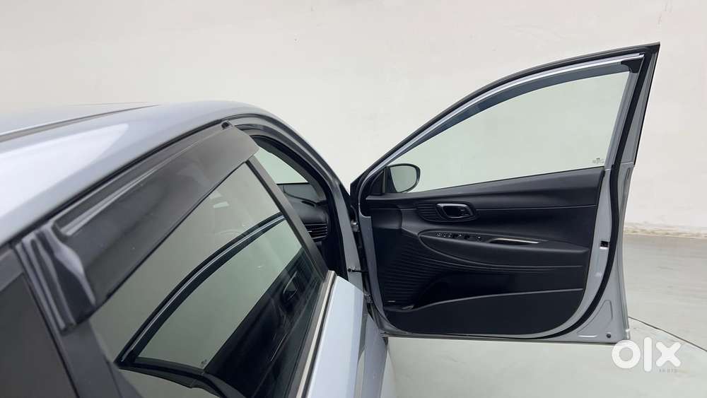 Hyundai New I20 1.2 Asta (o) Mt, 2023, Petrol