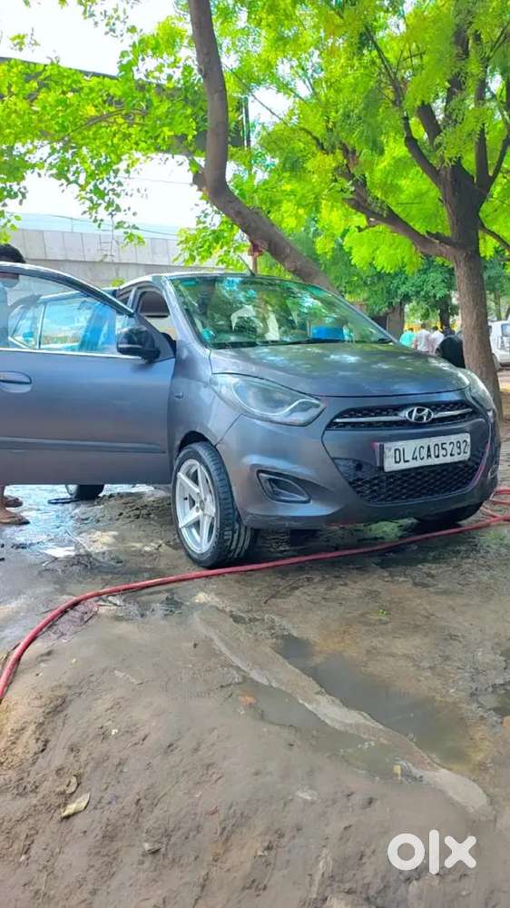 Hyundai I10 Model 13.09.2012 Last Year Full Load The Car Alloy Wheel