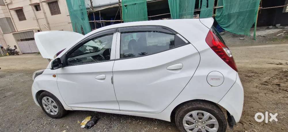 Hyundai Eon Sportz 2016 Manual Petrol