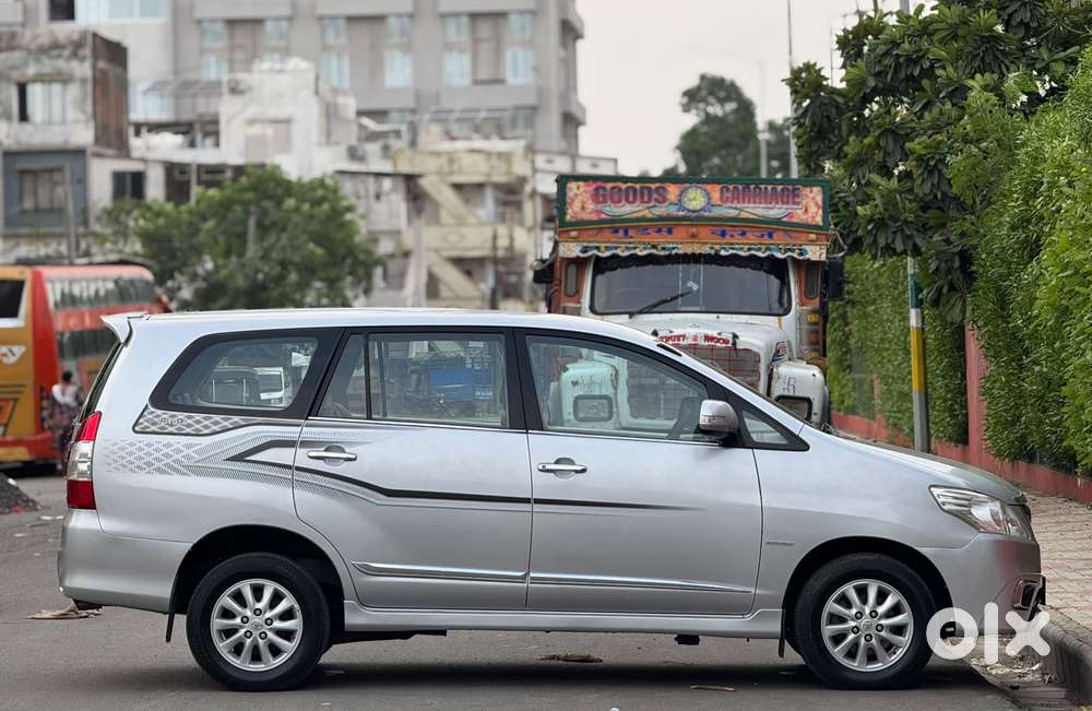 Toyota Innova 2.5 Vx 7 Str, 2014, Diesel