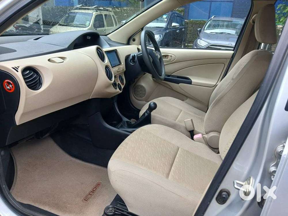 Toyota Etios Liva 1.2 Gx, 2016, Petrol