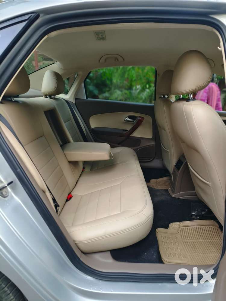 Skoda Rapid 1.6 Mpi Ambition, 2012, Petrol