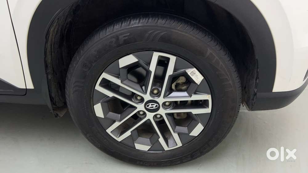 Hyundai Venue 1.0 Sx (o) Turbo Dct, 2023, Petrol