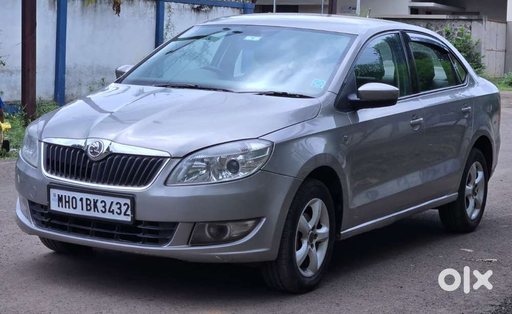 Skoda Rapid 2013-2016 1.6 Mpi At Elegance, 2013, Petrol