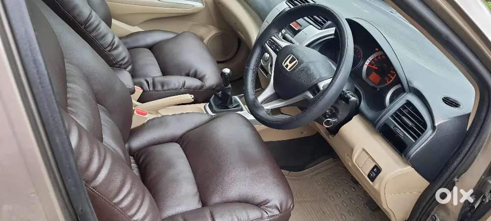 Pure Petrol Honda City V Top Model