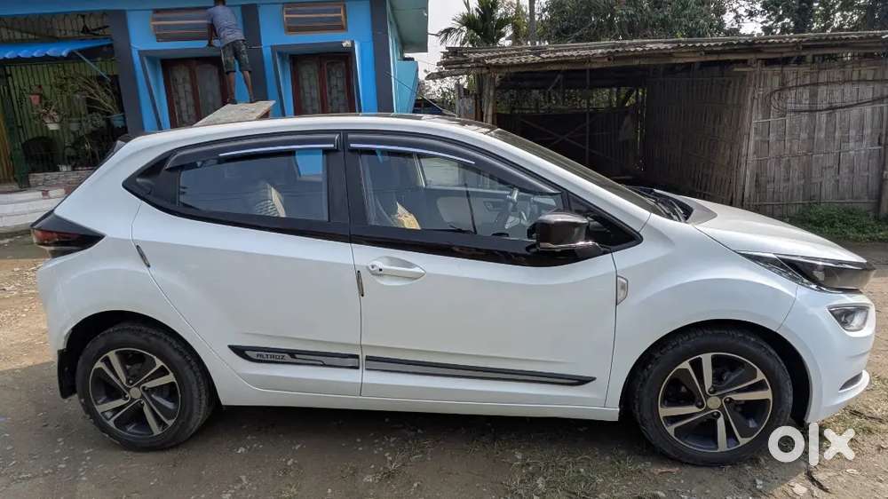 Tata Altroz 2021 Petrol 64000 Km Driven...good Condition..