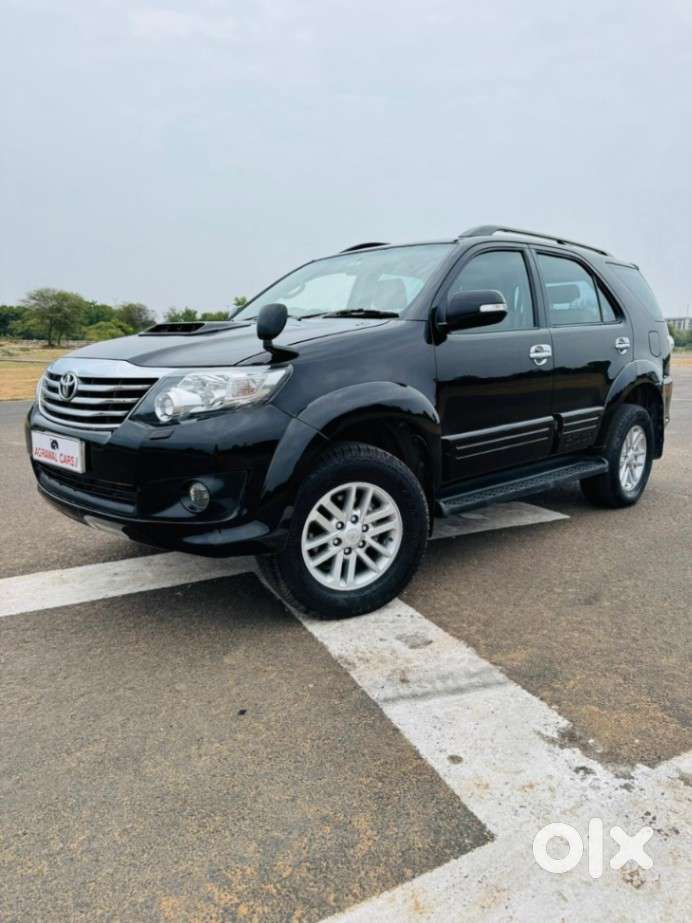 Toyota Fortuner 3.0 4x2 Mt, 2014, Diesel