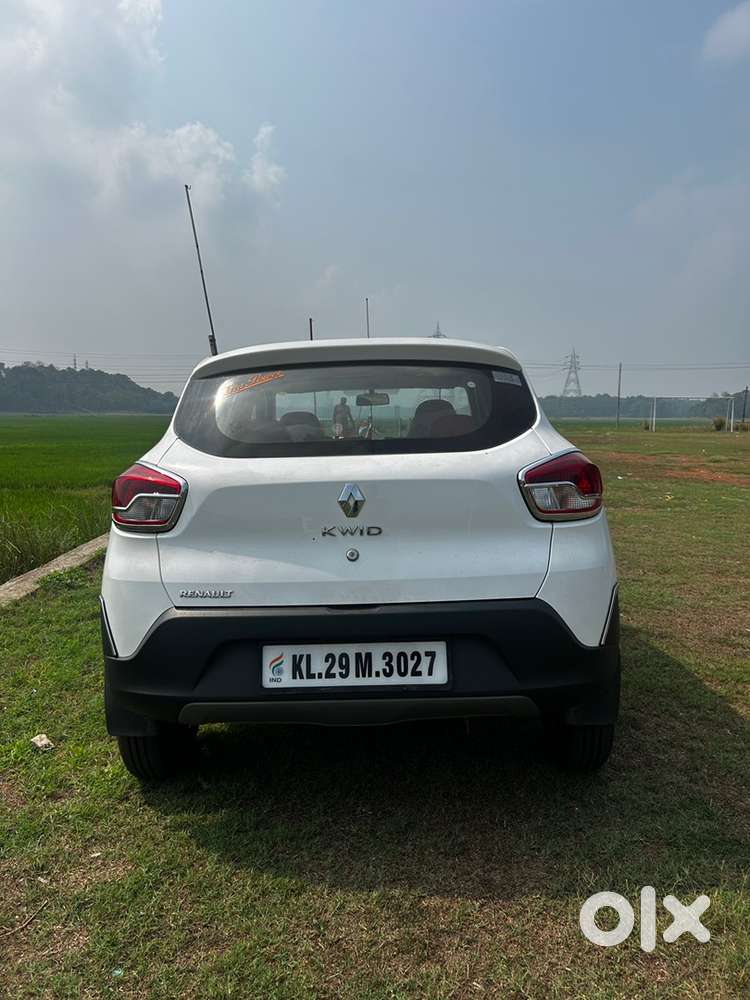 Renault Kwid Rxt  22k Km  Family Owned And Well Maintained