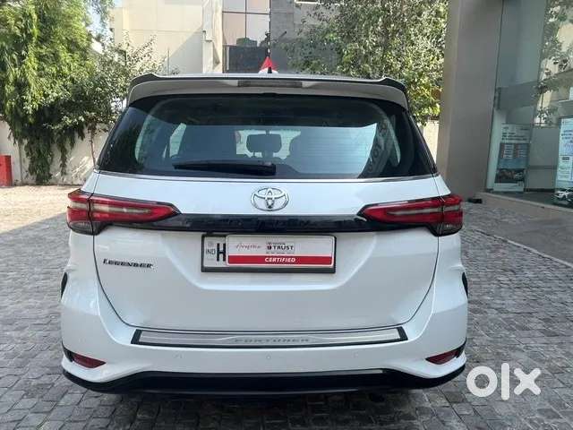 Toyota Fortuner Legender, 2023, Diesel