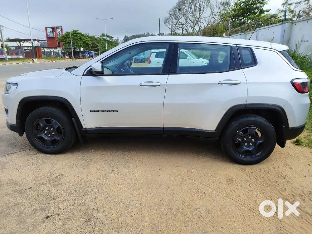 Jeep Compass 2018 Petrol 26000 Km, Doctor Used