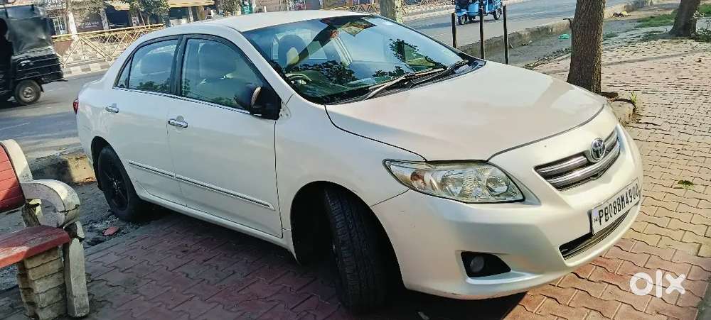 Toyota Corolla Altis 2010 Petrol Manual