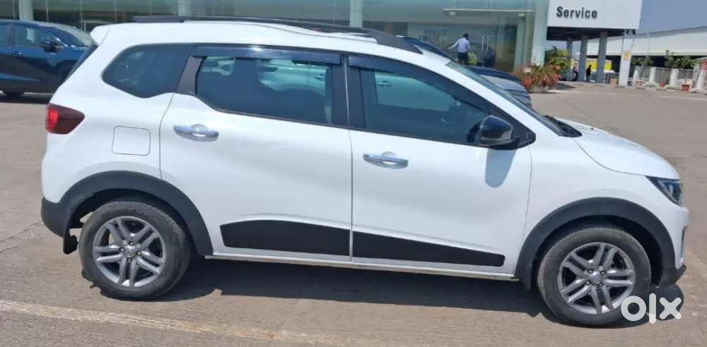 Renault Triber Petrol+ Cng