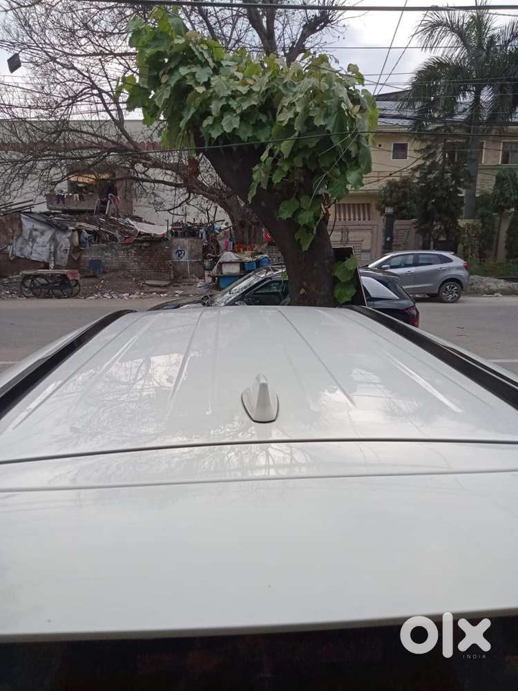 Toyota Innova Crysta 2.7 Gx Mt, 2019, Diesel