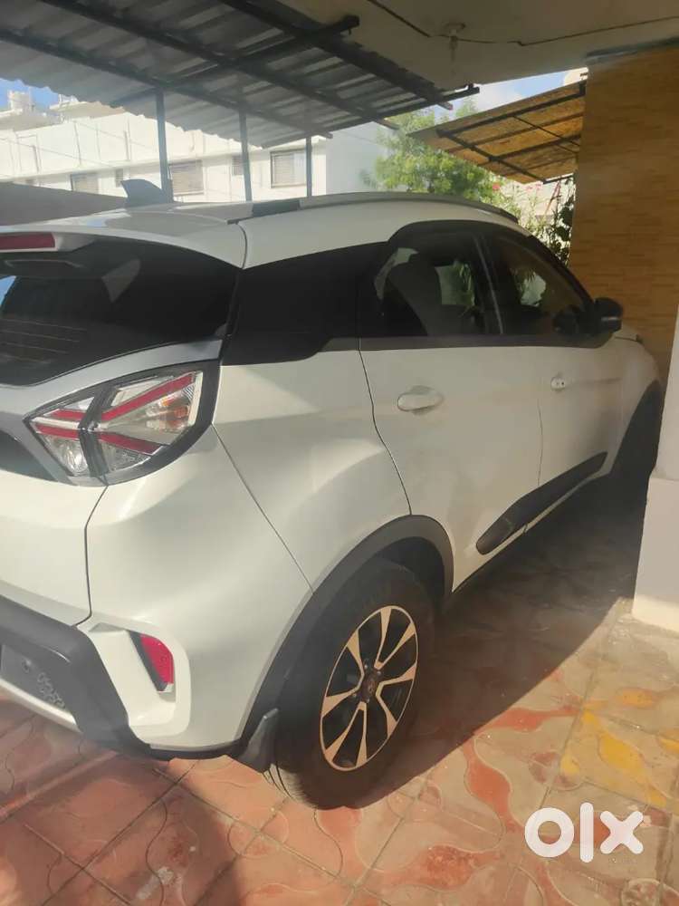 Both Doctor Owner.highly Maintained .top Modeltata Nexon Petrol 2021