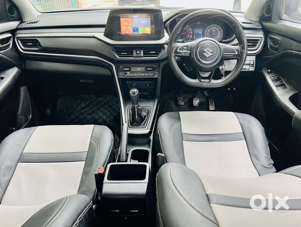 Maruti Suzuki Brezza 1.5 Vxi Smart Hybrid, 2022, Petrol