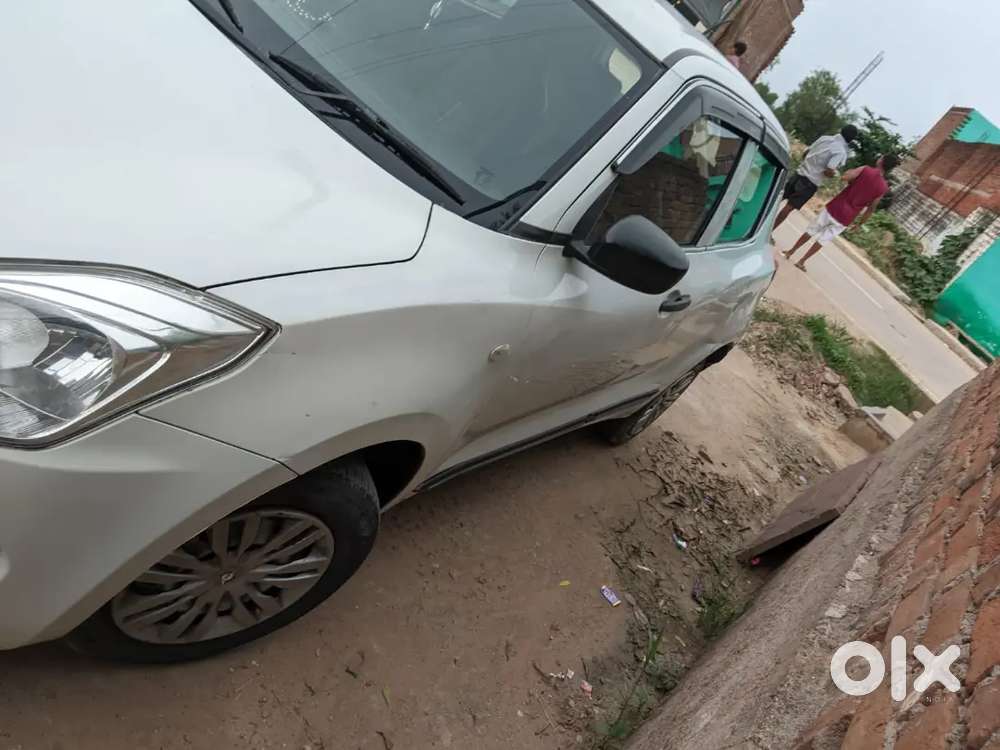 Maruti Suzuki Swift Lxi 2021