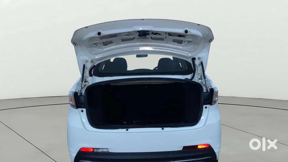 Tata Tigor Xza Plus, 2022, Petrol