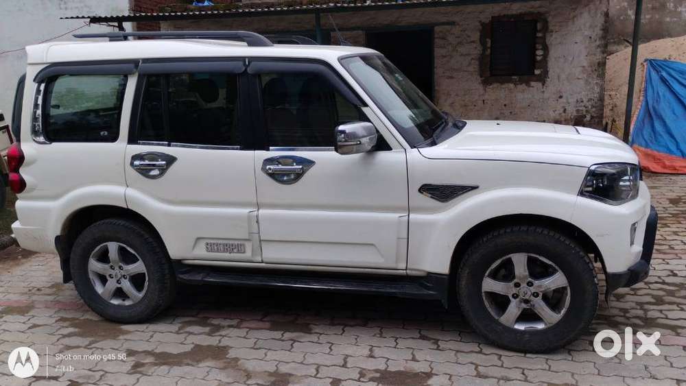 Mahindra Scorpio