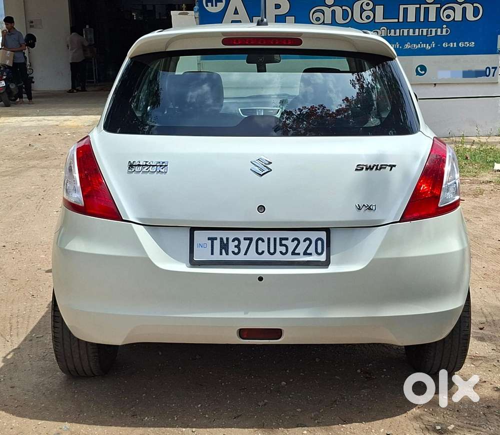 Maruti Suzuki Swift Vxi Abs Bsiv, 2017, Petrol